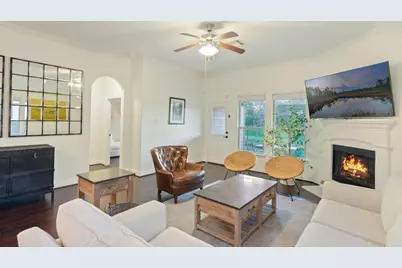 103 W Wading Pond Circle, The Woodlands, TX 77375 - Photo 8