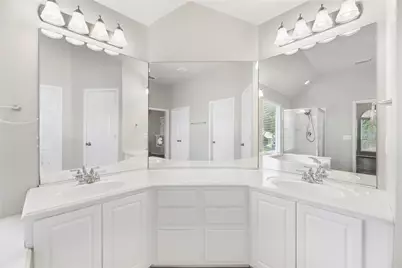 1242 Deerbrook Drive, Sugar Land, TX 77479 - Photo 30
