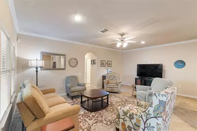 11 Abercrombie Place, Conroe, TX 77384 - Photo 10