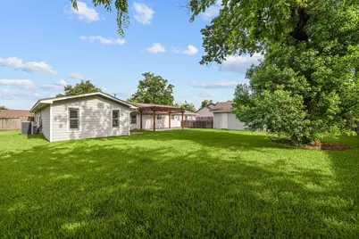 1506 Freedonia Drive, Houston, TX 77055 - Photo 24