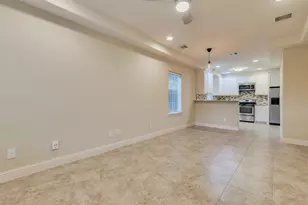 430 Pecore St, Houston, TX 77009 - Photo 4