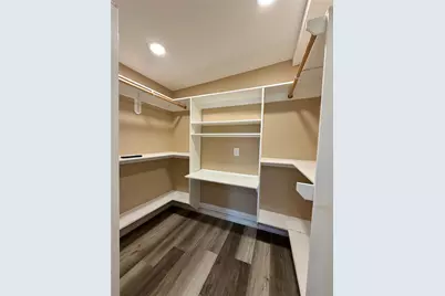 1214 W 5th Street, Freeport, TX 77541 - Photo 14