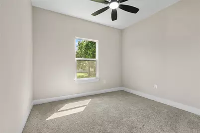 1409 N Avenue S, Freeport, TX 77541 - Photo 16