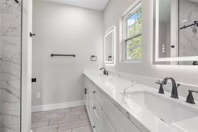 1409 N Avenue S, Freeport, TX 77541 - Photo 24