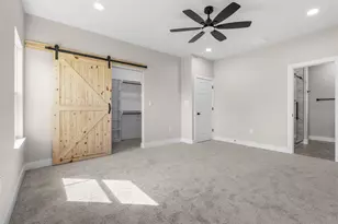 1409 N Ave S, Freeport, TX 77541 - Photo 26