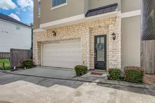 11123 Olympia Dr, Houston, TX 77042 - Photo 2