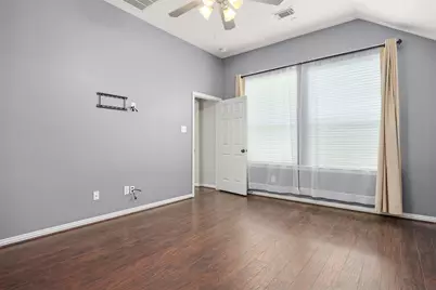 7611 Waterlilly Lane, Pearland, TX 77581 - Photo 16
