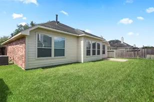 7611 Waterlilly Ln, Pearland, TX 77581 - Photo 24