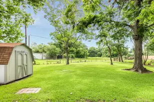 1211 Kirsten St, La Marque, TX 77568 - Photo 34