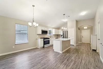 6715 Lilacbrook Court, Spring, TX 77379 - Photo 10