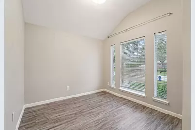 6715 Lilacbrook Court, Spring, TX 77379 - Photo 14