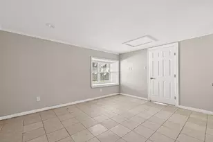 5114 W 43rd St, Houston, TX 77092 - Photo 10