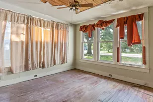 1313 6th St, Bay City, TX 77414 - Photo 22