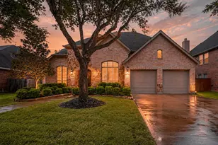 3814 Bluffstone Ct, Sugar Land, TX 77479 - Photo 2