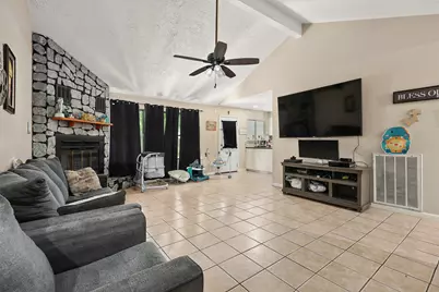 9838 Rocky Hollow Road, La Porte, TX 77571 - Photo 22