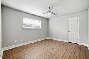 12819 Fern Forest Dr, Houston, TX 77044 - Photo 22