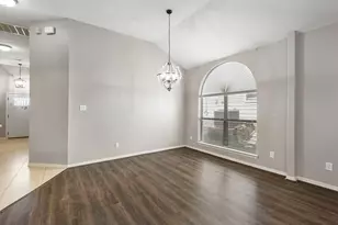 8022 N Tarrytown Crossing Dr, Conroe, TX 77304 - Photo 18