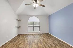 8022 N Tarrytown Crossing Dr, Conroe, TX 77304 - Photo 20