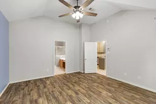 8022 N Tarrytown Crossing Dr, Conroe, TX 77304 - Photo 32