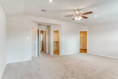 8219 Blooming Meadow Lane, Houston, TX 77016 - Photo 10