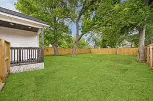 428 Neyland St, Houston, TX 77022 - Photo 18