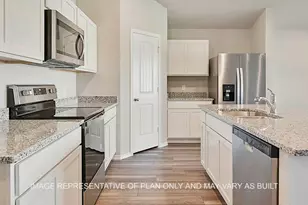 1009 Legrand St, Brenham, TX 77833 - Photo 4