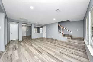 15227 Western Skies Dr, Houston, TX 77086 - Photo 10