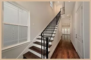 215 Willow St, Shenandoah, TX 77384 - Photo 4