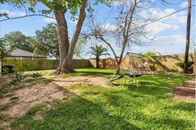 419 Forest Hills Drive, League City, TX 77573 - Photo 26