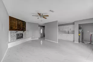 14618 Flair Dr, Houston, TX 77049 - Photo 4