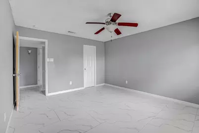 14618 Flair Drive, Houston, TX 77049 - Photo 8