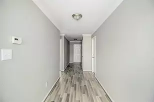 406 Woodlake Dr, Houston, TX 77336 - Photo 6