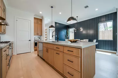 2414 Elmen Street, Houston, TX 77019 - Photo 6