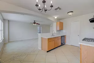 13983 Maximos Dr, Houston, TX 77083 - Photo 8