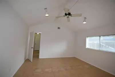 8006 Marisol Drive, Houston, TX 77083 - Photo 20
