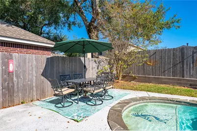 8530 Stone Village Lane, Houston, TX 77040 - Photo 34