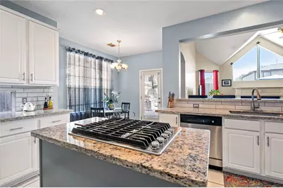 8530 Stone Village Lane, Houston, TX 77040 - Photo 10