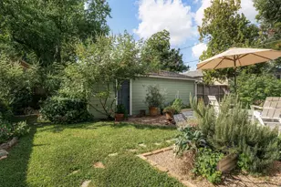 1039 Louise St, Houston, TX 77009 - Photo 32