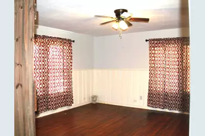 807 10th Avenue N, Texas City, TX 77590 - Photo 10