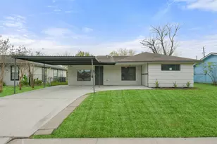1913 Scarborough Ln, Pasadena, TX 77502 - Photo 1