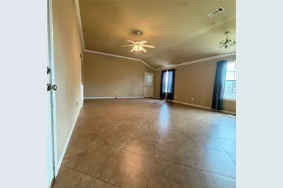 3402 23rd St N, Texas City, TX 77590 - Photo 6