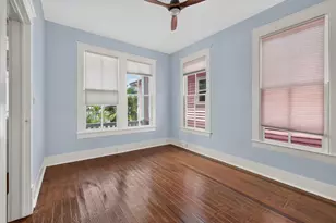 1709 Ave N 1/2, Galveston, TX 77550 - Photo 18