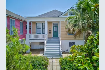 1709 Avenue N 1/2, Galveston, TX 77550 - Photo 1