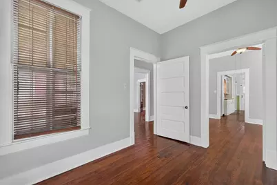 1709 Avenue N 1/2, Galveston, TX 77550 - Photo 8
