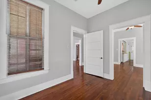 1709 Ave N 1/2, Galveston, TX 77550 - Photo 8