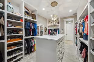 1255 Bronco Trail, Angleton, TX 77515 - Photo 20