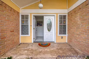 12055 Fairpoint Dr, Houston, TX 77099 - Photo 4