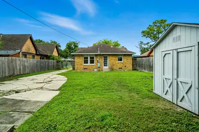 1429 Munger Street, Houston, TX 77023 - Photo 20