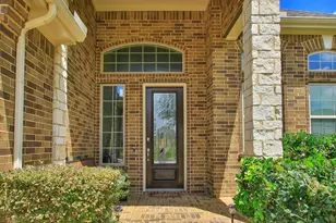 414 Wood Forest Dr, League City, TX 77573 - Photo 2