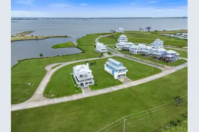 1642 Brown Pelican, Galveston, TX 77554 - Photo 6